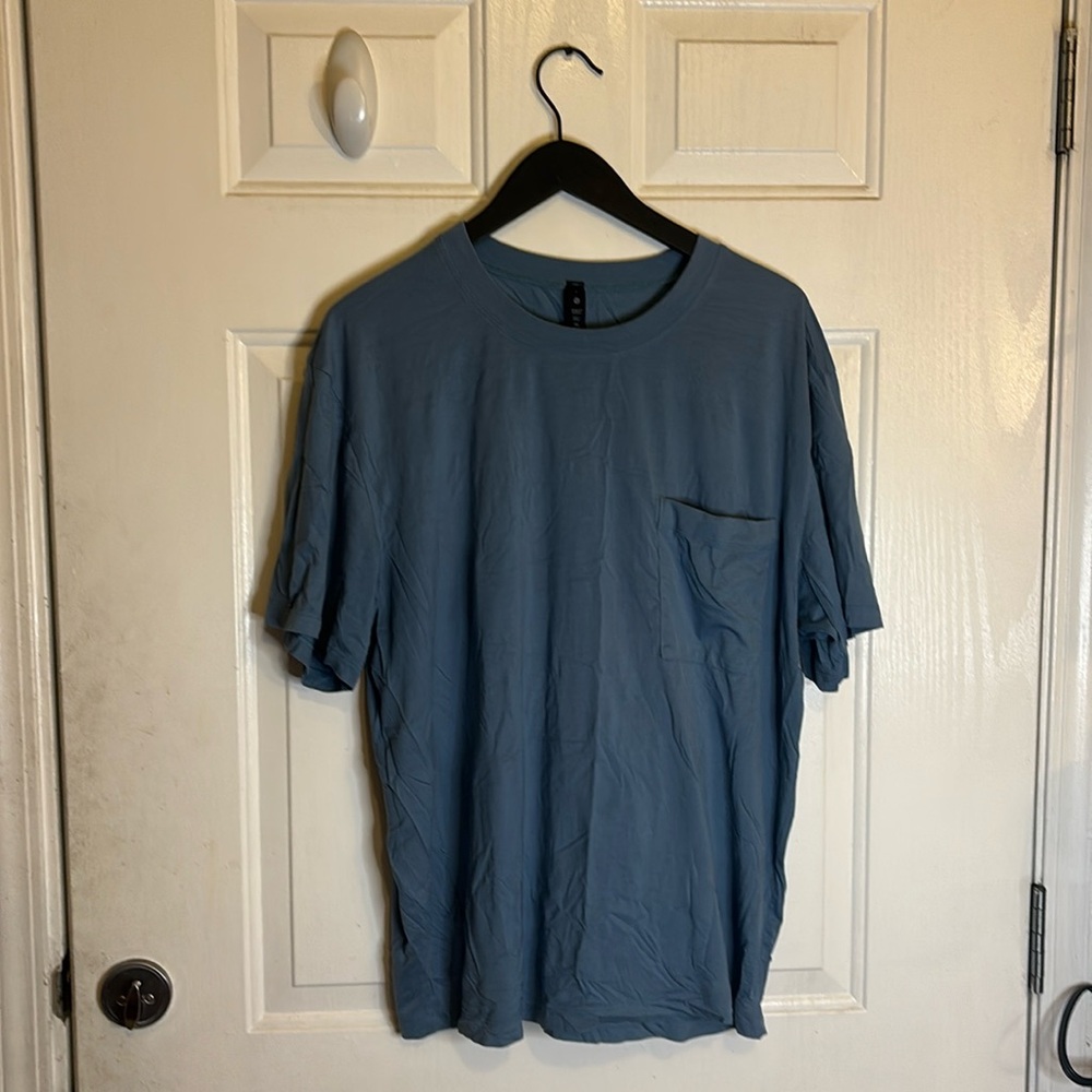 lululemon athletica Blue Short Sleeve Tee